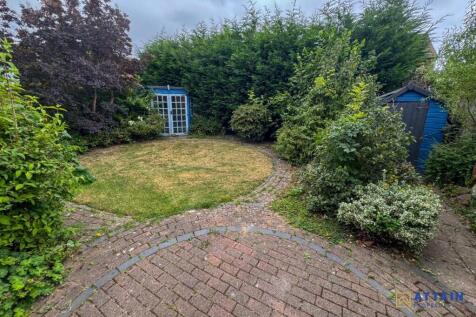 Rear Garden.jpg