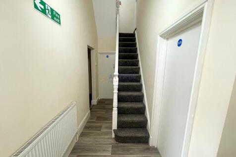 Ground Floor Hall.jpg