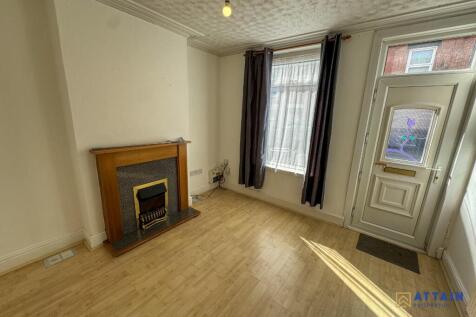Living Room.jpg