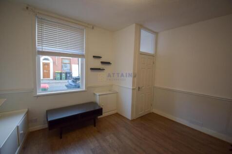 Living Room Flip.jpg