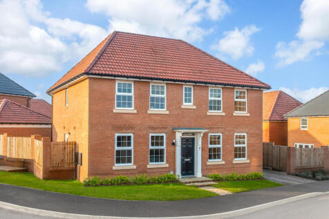 Outside view of 4 bedroom detached Chelworth home