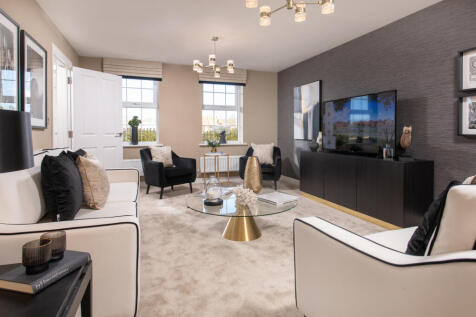 Inside view 4 bedroom Chelworth lounge