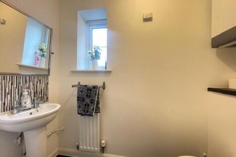 Cloakroom/wc