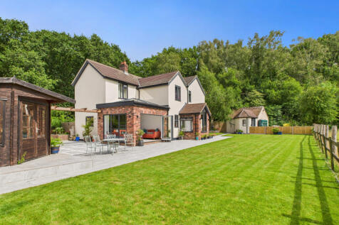 4 bedroom Detached for sale