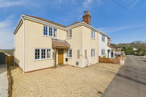 4 bedroom Semi Detached for sale