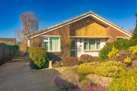 4 bedroom Detached Bungalow for sale