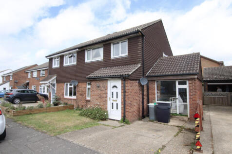 3 Bedroom Semi Detached for Sale