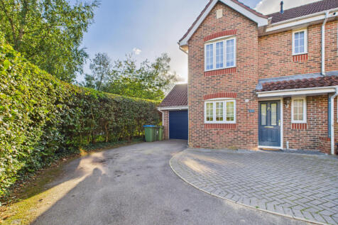 3 bedroom Semi Detached for sale
