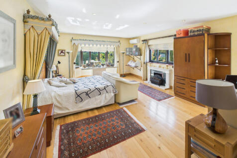 Master Bedroom Suite