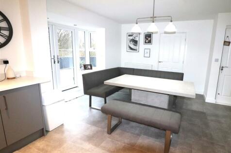 ADDITIONAL KITCHEN IMAGE