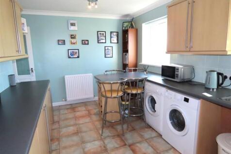 ADDITIONAL KITCHEN IMAGE