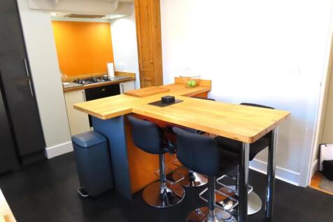 ADDITIONAL KITCHEN IMAGE