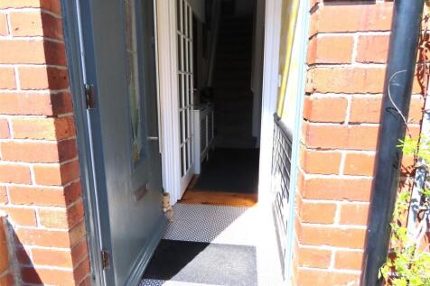 ENTRANCE LOBBY