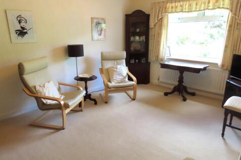 BEDROOM THREE/DINING ROOM