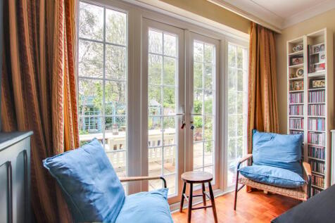 Property Image 8