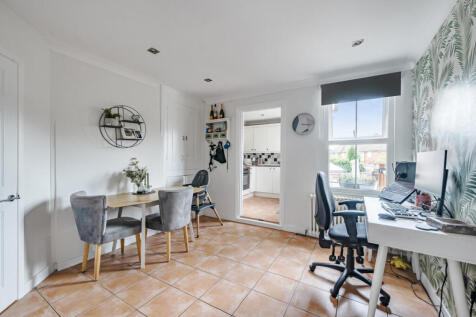 1341181-3-68adc92...