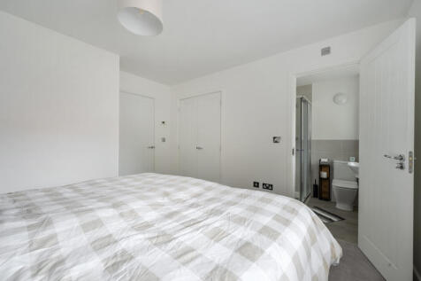 1369158-9-68fa234...