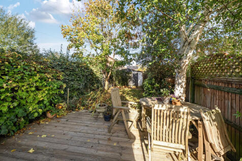 1370747-18-68fb80...