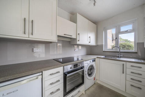 1374115-11-6903b3...