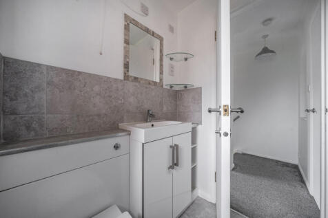 1374115-19-6903b3...