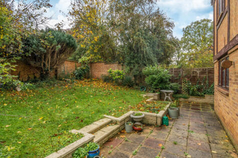 1372641-5-6904842...