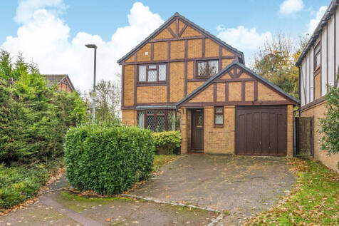 1372641-1-6904830...