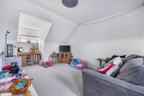 1374629-3-690a278...