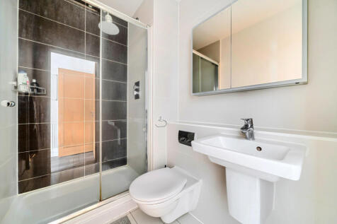 1373879-7-69089a6...