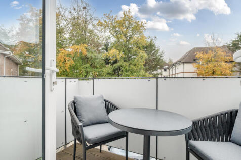 1373879-19-69089b...