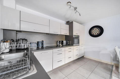 1376089-2-6912293...