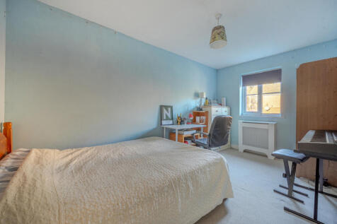 1383763-20-6926d4...