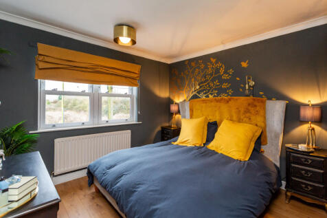 Bedroom 2a