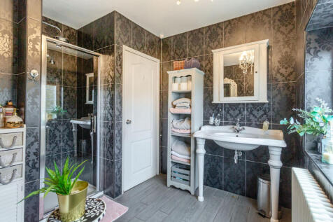 Bathroom b