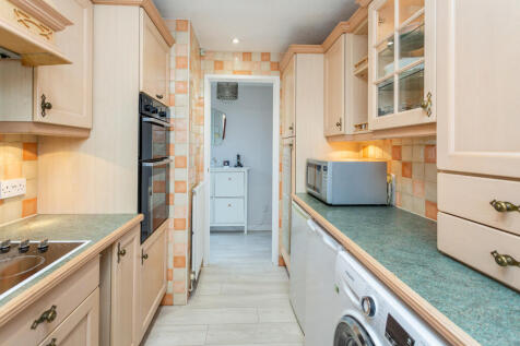 kitchen b