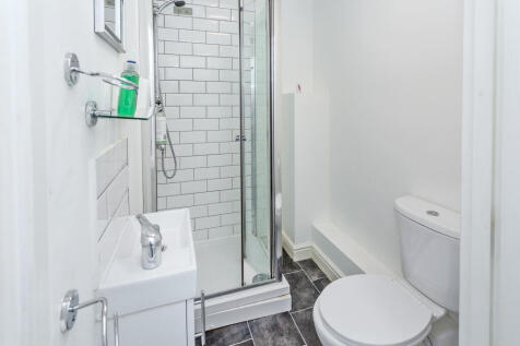 room 4 ensuite