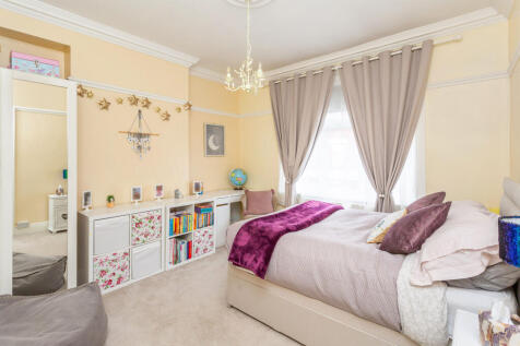bedroom 2a