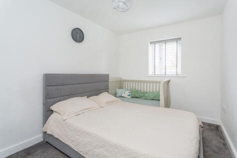 bedroom2b