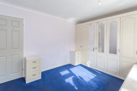 Bedroom 1b