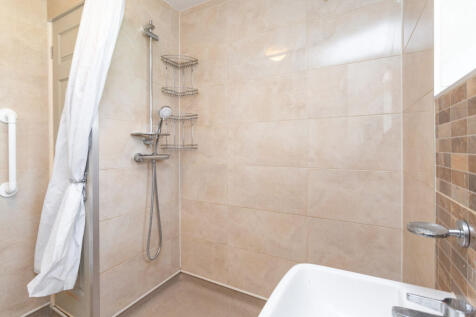 Wet Room b