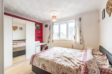 bedroom2