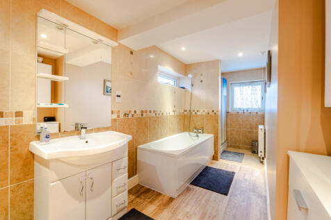bathroom1