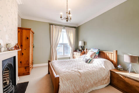 bedroom3
