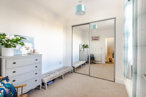 bedroom3