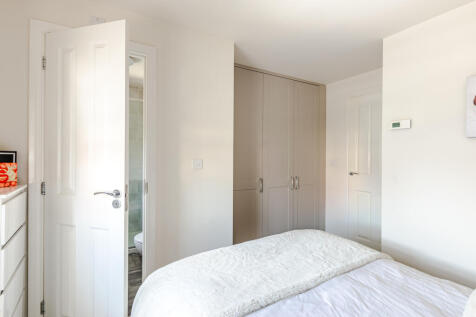 bedroom1b