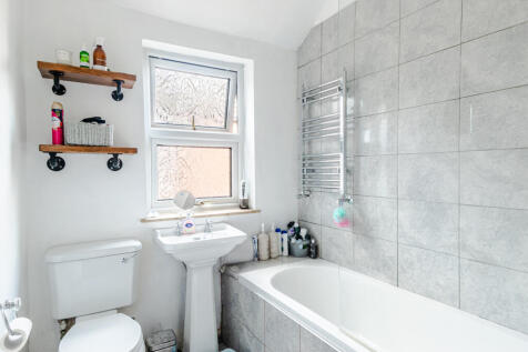 bathroom1