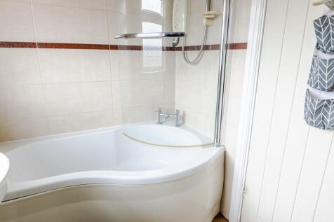 bathroom2