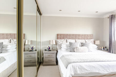bedroom1a
