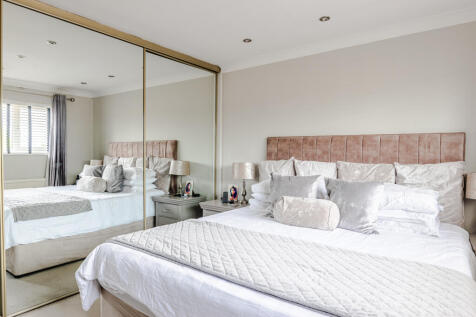 bedroom1b