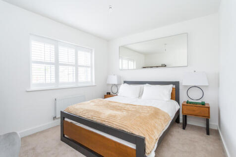 bedroom 2a