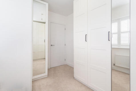bedroom 3b